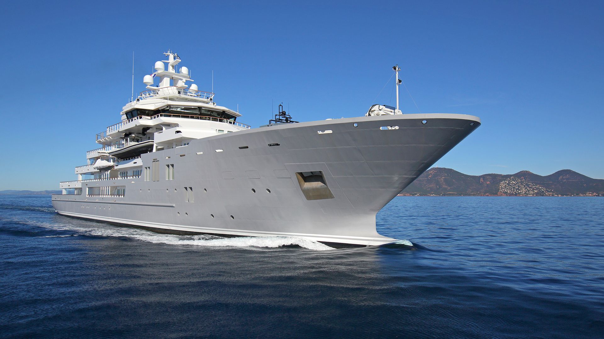 Ulysses Inside the toughest toybox on the water